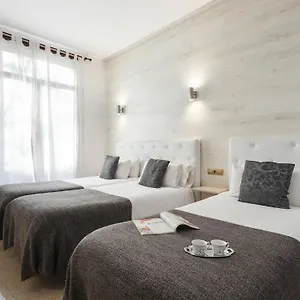 Apart Otel Rambla108